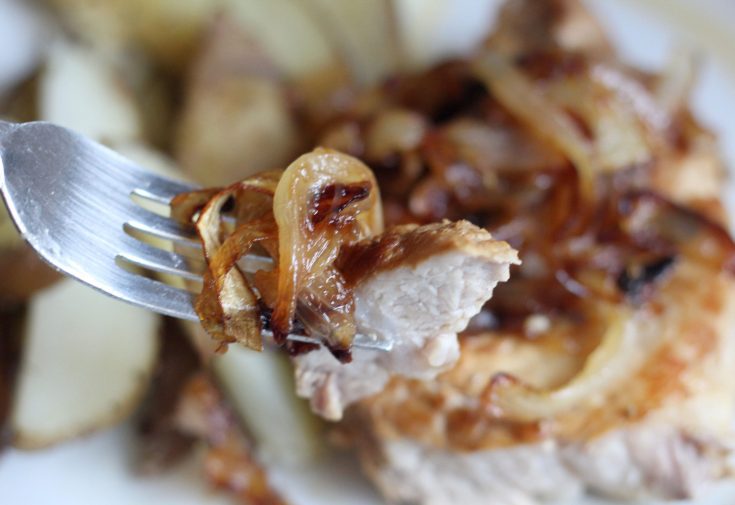 Pan-Seared Pork Chops with Caramelized Onions