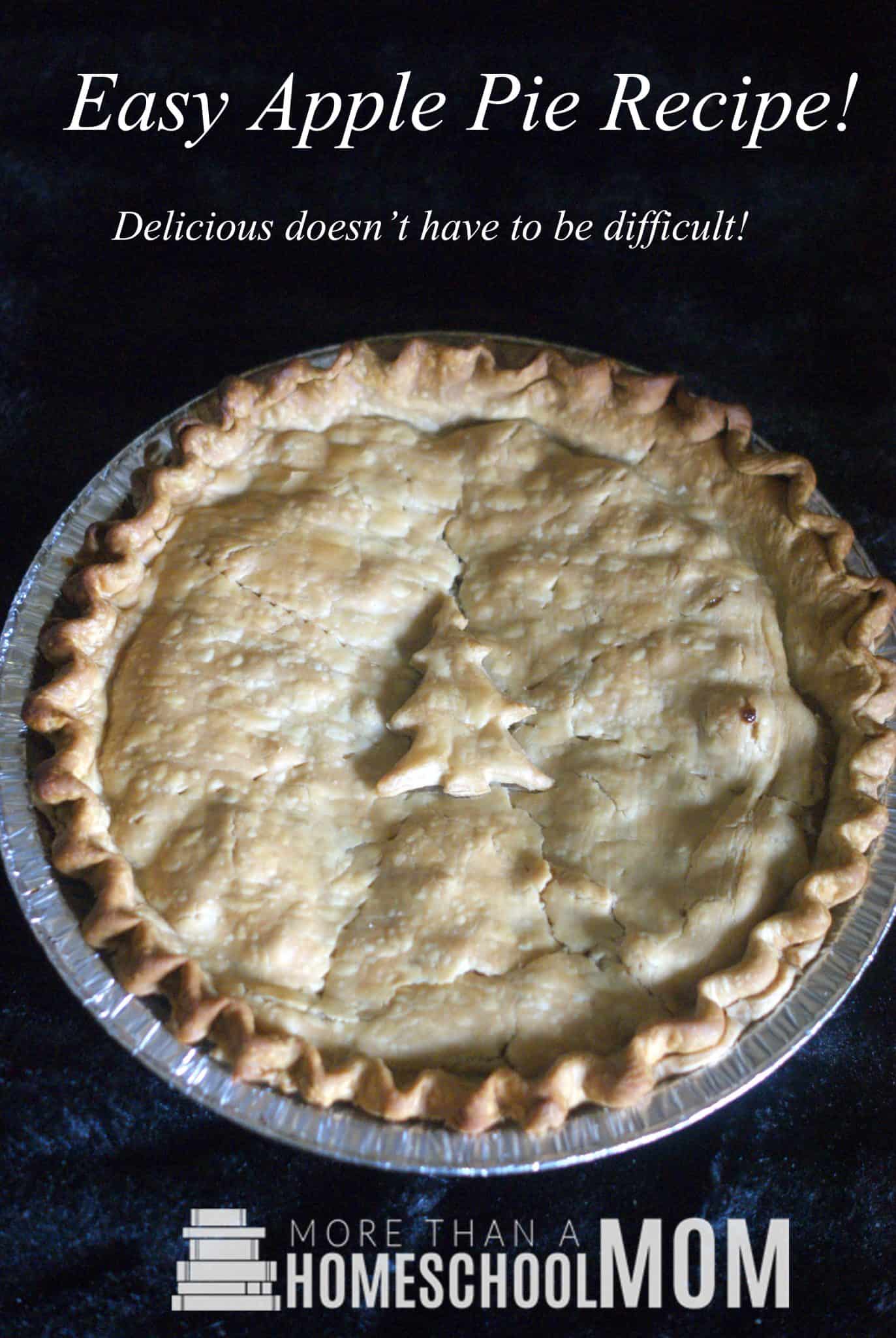 Easy Apple Pie Recipe - Easy home made apple pie recipe with a Doctor Who apple pie with weeping angels. 