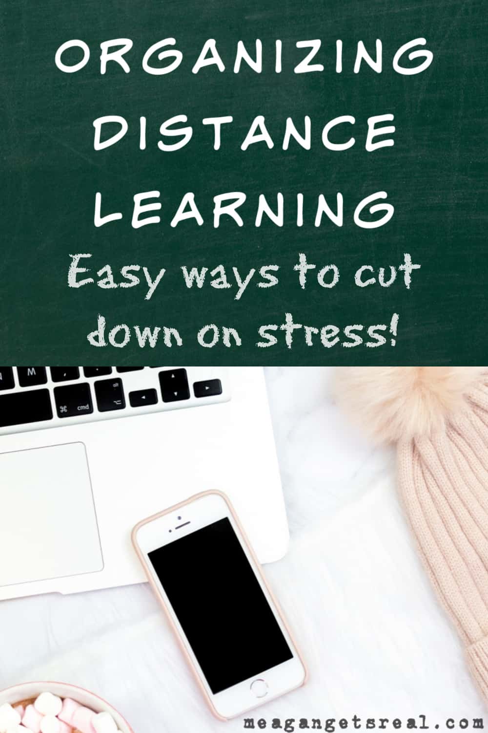 Are you struggling with organizing distance learning? Don't do it alone! I have a really easy way to help you organize and regain your peace!